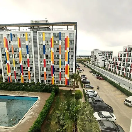 Comfortable Holiday Security And Pools In Legoland *