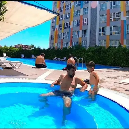 Comfortable Holiday Security And Pools In Legoland