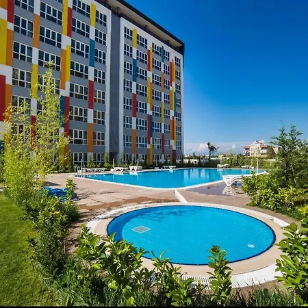 Comfortable Holiday Security And Pools In Legoland *