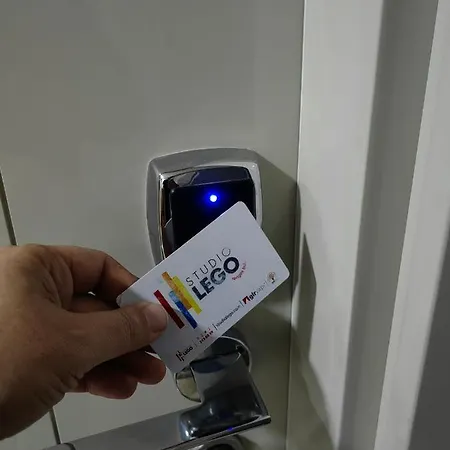 Comfortable Holiday Security And Pools In Legoland *